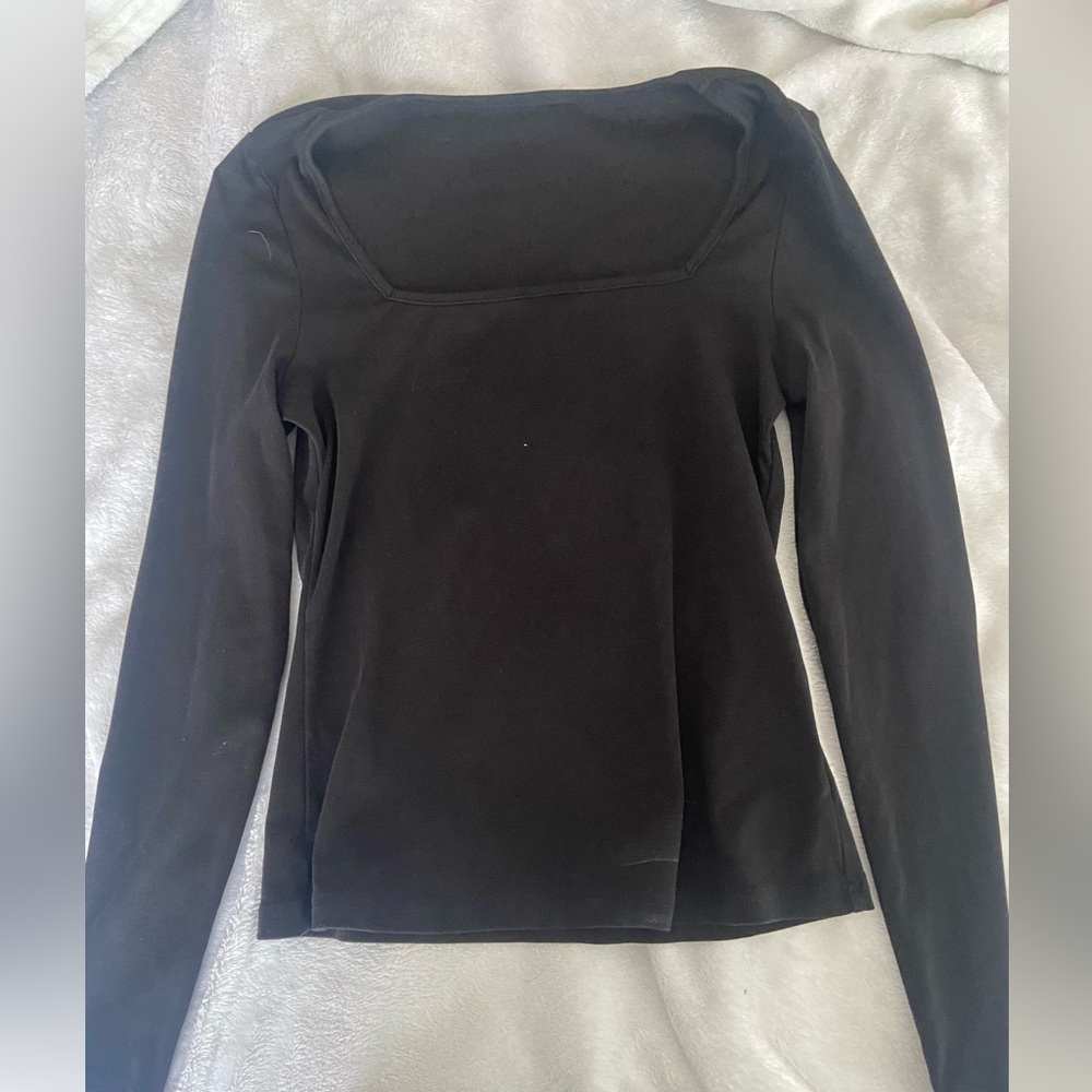 Square neck long sleeve